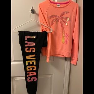 Victoria’s Secret PINK bling Las Vegas sweatpants small and sweatshirt XS